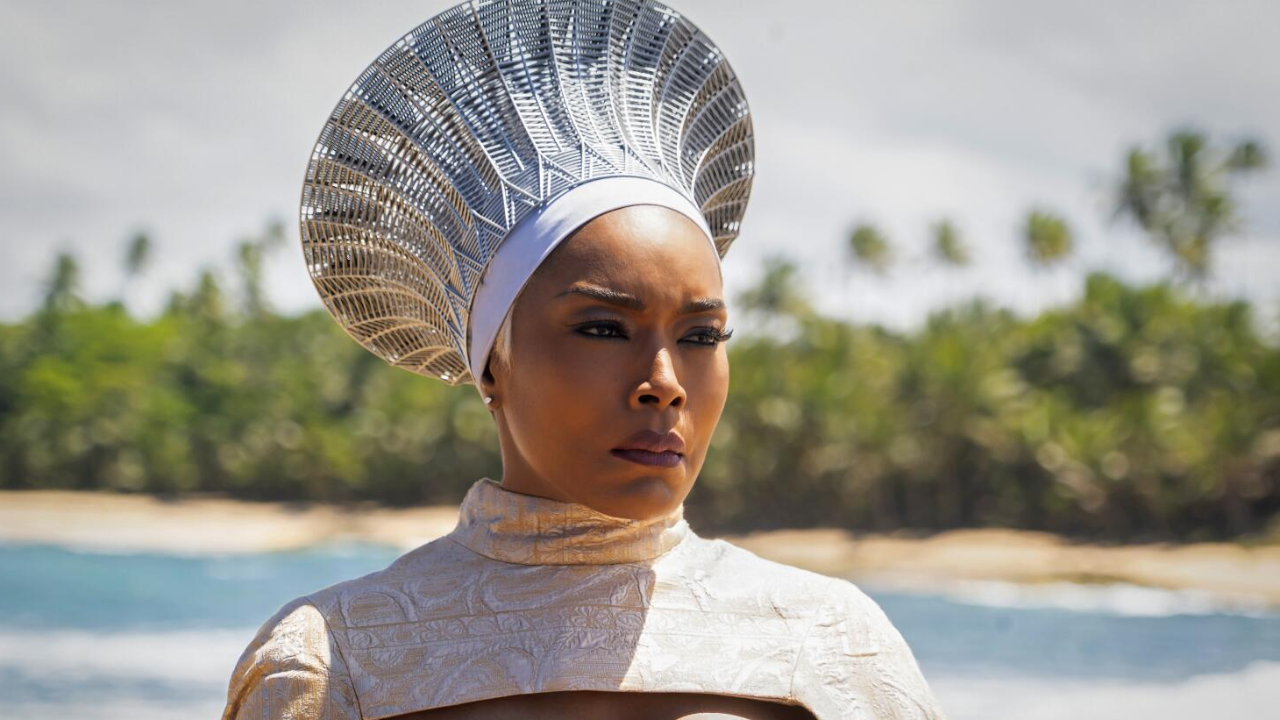 Imagem da atriz Angela Bassett em Pantera Negra