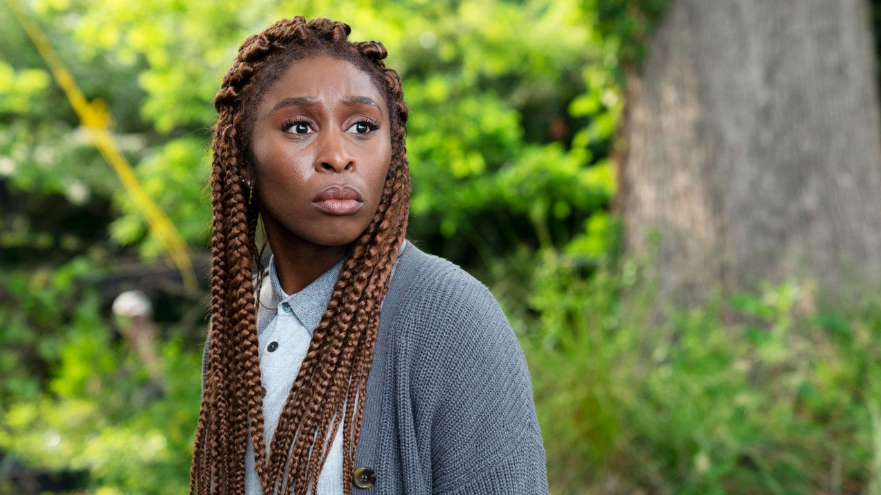 Imagem da atriz Cynthia Erivo em The Outsider