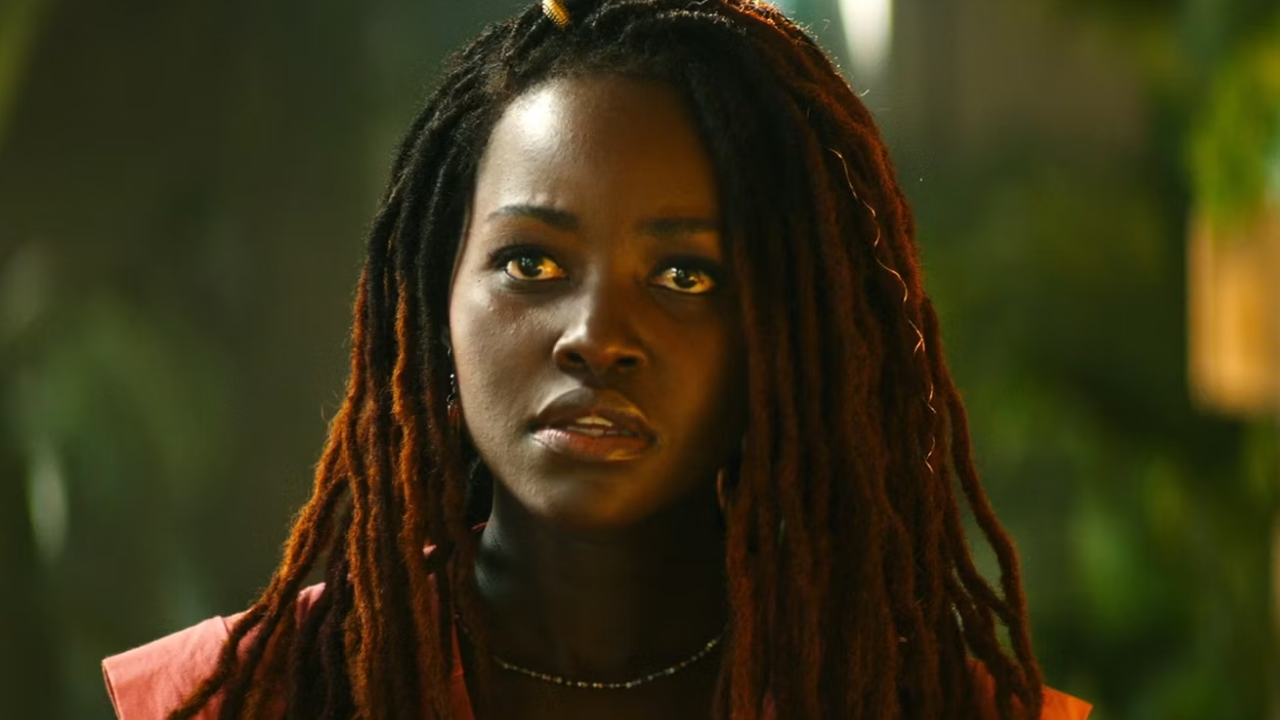 Imagem da atriz Lupita Nyong'o em Pantera Negra 2